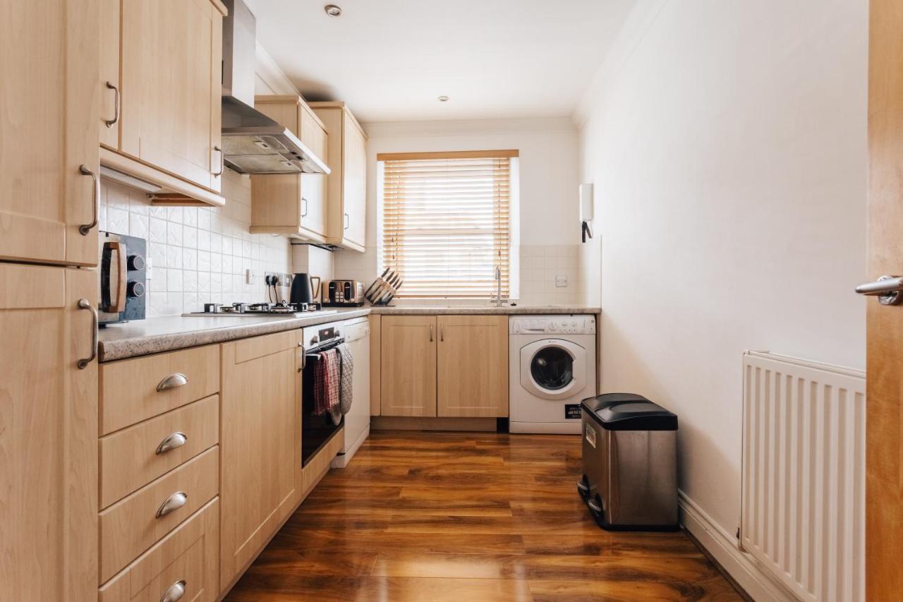 Top Quality Beach Front Apartment Sleep Up To 7 Guests Bournemouth Buitenkant foto